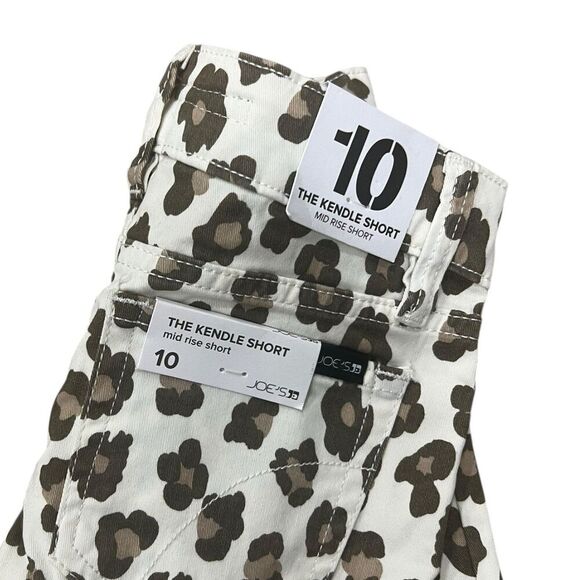 Joe’s Jeans Animal Print Mid Rise The Kendle Short Girl 10 - Picture 3 of 3